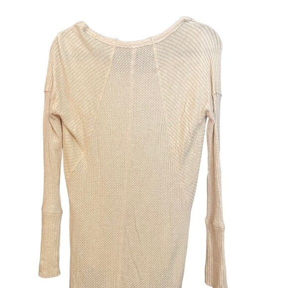 Free People Women's Ventura Drappy Thermal Waffle Long Sleeve Blouse XS - Picture 6 of 7